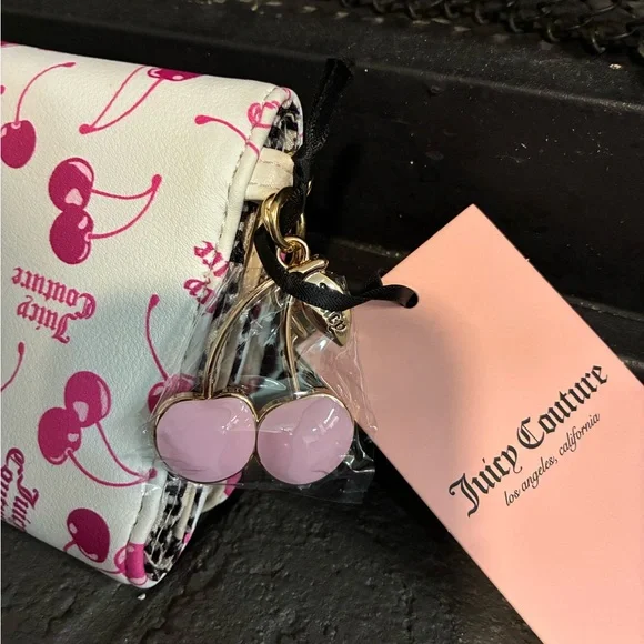 Juicy Couture White Wallet with Pink Cherry Print and Gold Heart Charm - Picture 3 of 6